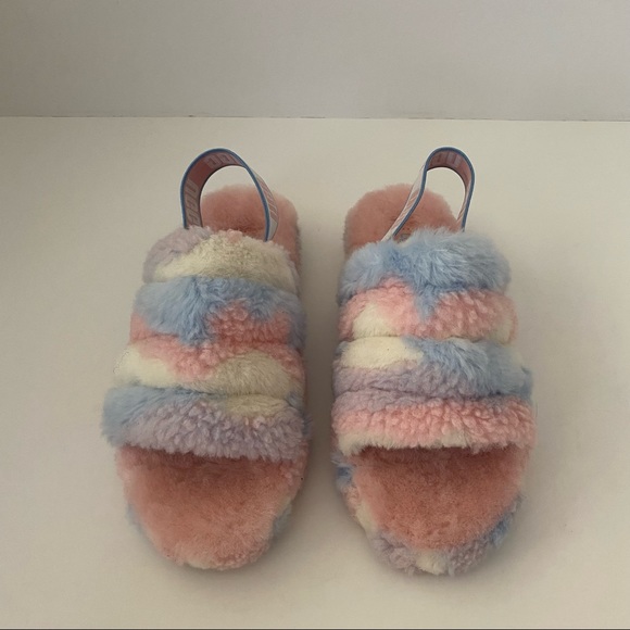 UGG Fluff Yeah Slides Cali Collage Pride Stripes Kid’s 6 (Will Fit a Women’s 8) - Picture 12 of 13